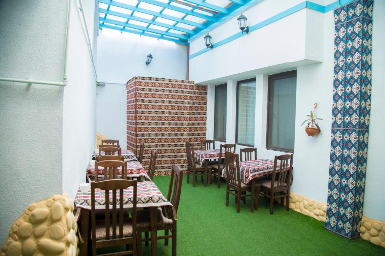 Baku Carpet Hotel Ngoại thất bức ảnh
