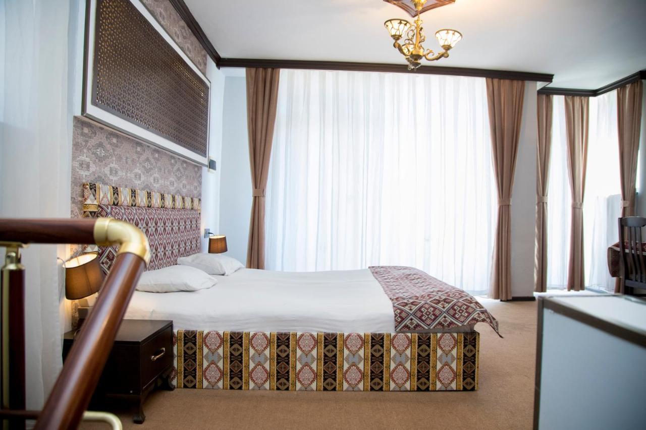 Baku Carpet Hotel Ngoại thất bức ảnh